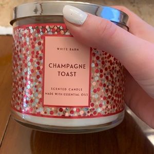 Champagne toast bath and body works candle